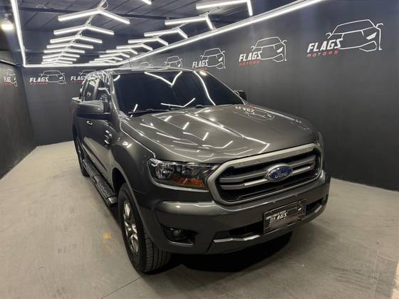 FORD RANGER 2.2 XLS 4X2 CD 16V DIESEL 4P AUTOMÁTICO