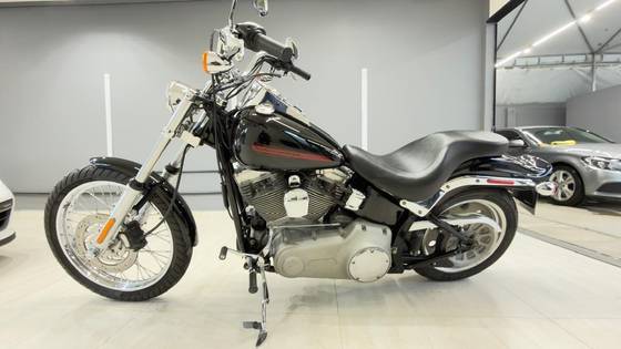 HARLEY-DAVIDSON FX 