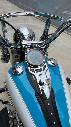 HARLEY-DAVIDSON-SOFTAIL HERITAGE CLASSIC-2017