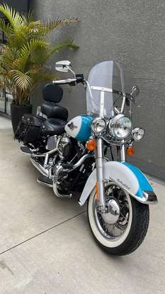 HARLEY-DAVIDSON-SOFTAIL HERITAGE CLASSIC-2017