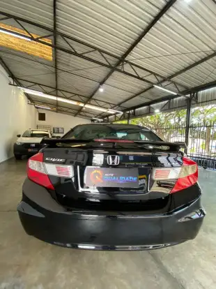 HONDA-CIVIC-2012