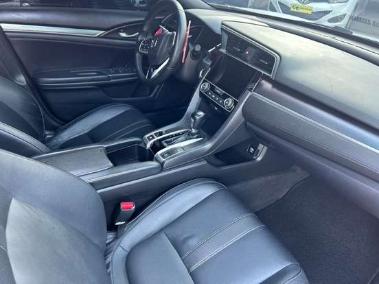 HONDA-CIVIC-2017