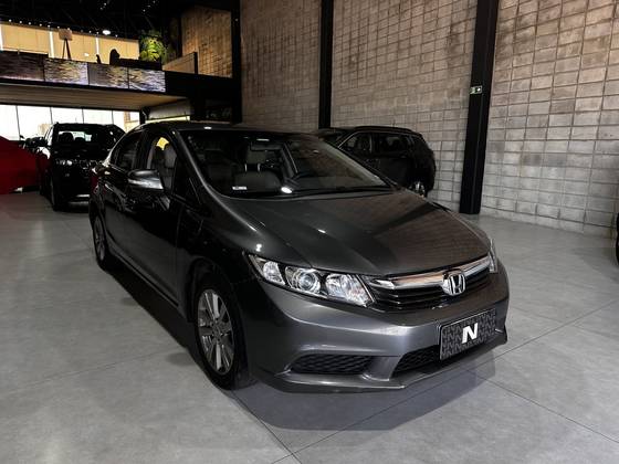 HONDA CIVIC 1.8 LXL 16V FLEX 4P AUTOMÁTICO