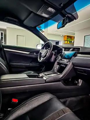 HONDA-CIVIC-2021