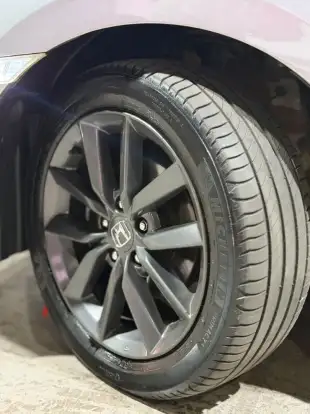 HONDA-CIVIC-2021