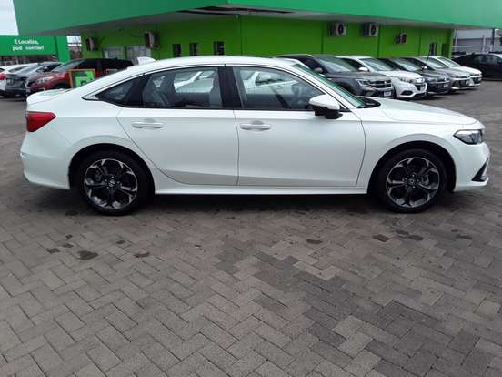 HONDA-CIVIC-2024
