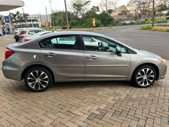 HONDA-CIVIC-2014