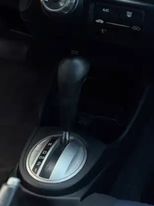 HONDA-FIT-2013