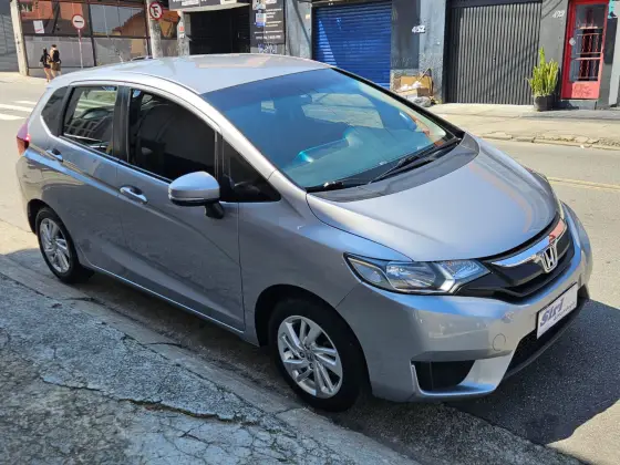 HONDA FIT 1.5 LX 16V FLEX 4P AUTOMÁTICO