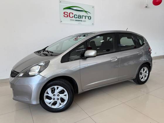 HONDA FIT 1.4 DX 16V FLEX 4P MANUAL