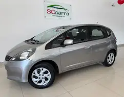 HONDA FIT 1.4 DX 16V FLEX 4P MANUAL HONDA FIT 1.4 DX 16V FLEX 4P MANUAL