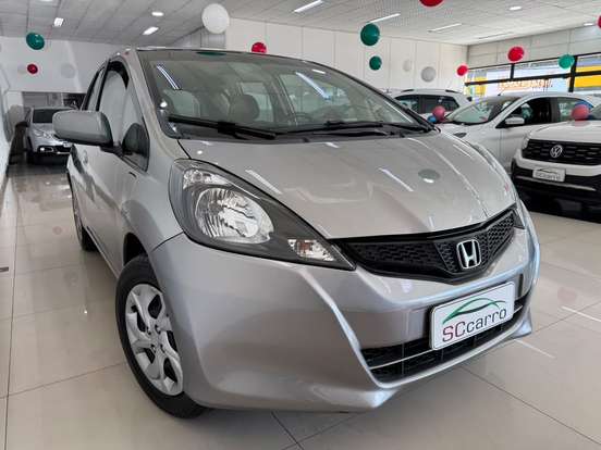 HONDA-FIT-2013