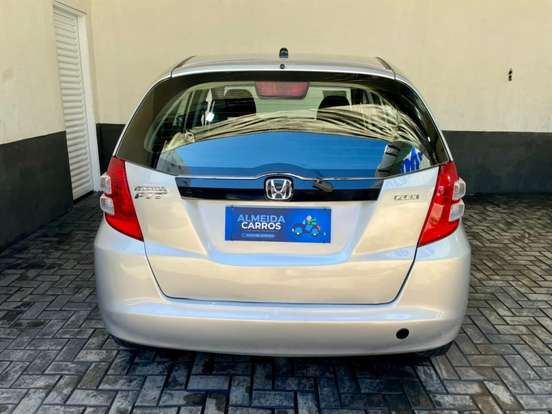HONDA-FIT-1.4 LX 16V FLEX 4P MANUAL HONDA-FIT-2009