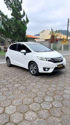 HONDA-FIT-2015