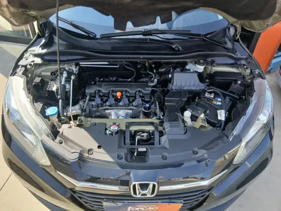 HONDA-HR-V-2015