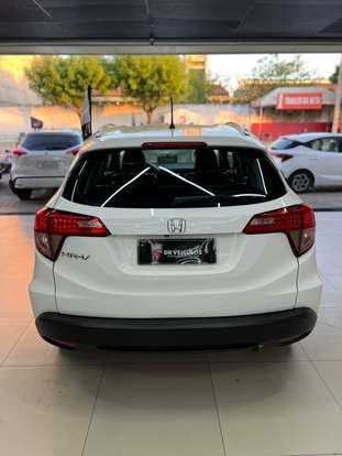 HONDA-HR-V-2016