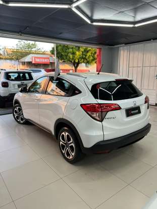 HONDA-HR-V-2016