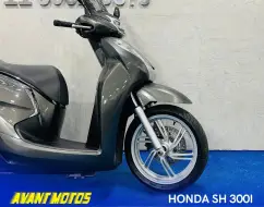 HONDA SH 300i HONDA SH 300i