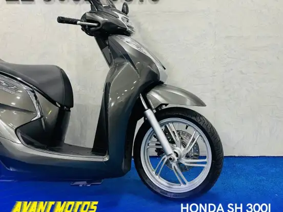 HONDA-SH 300i HONDA-SH 300i-2016