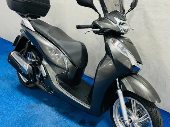 HONDA-SH 300i HONDA-SH 300i-2016