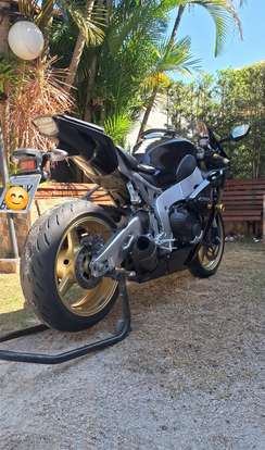 HONDA-CBR 1000RR FIREBLADE-2010