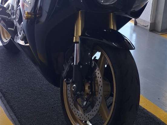 HONDA-CBR 1000RR FIREBLADE HONDA-CBR 1000RR FIREBLADE-2010