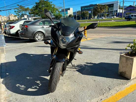 HONDA-CBR 600F HONDA-CBR 600F-2012