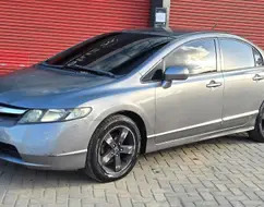 HONDA CIVIC 1.8 LXS 16V FLEX 4P MANUAL HONDA CIVIC 1.8 LXS 16V FLEX 4P MANUAL