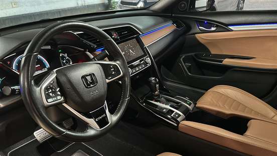 HONDA-CIVIC-2021