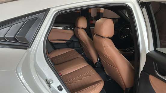 HONDA-CIVIC-2021