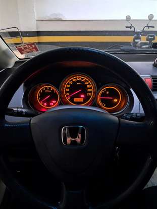 HONDA-FIT-2008