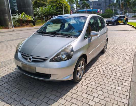 HONDA-FIT-2007