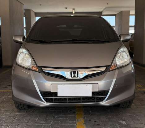 HONDA-FIT-2012