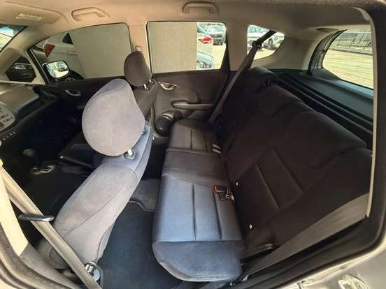 HONDA-FIT-2012