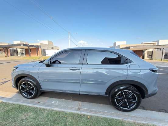 HONDA-HR-V-2025