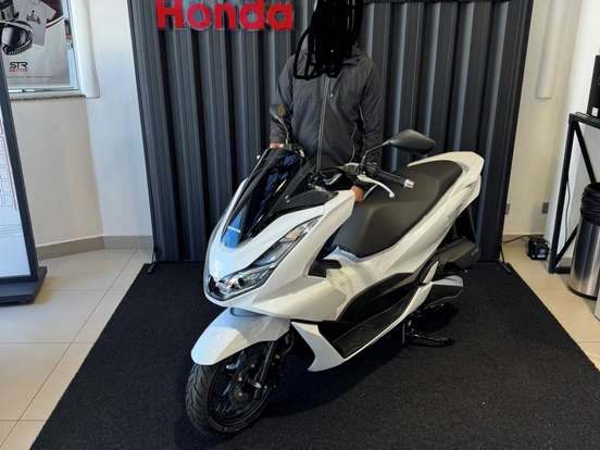 HONDA-PCX 160 DLX HONDA-PCX 160 DLX-2025