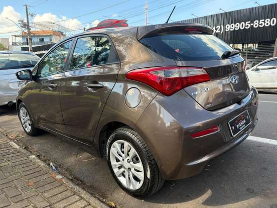 HYUNDAI-HB20-1.0 COMFORT 12V FLEX 4P MANUAL HYUNDAI-HB20-2016
