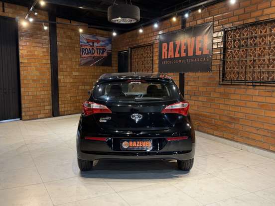 HYUNDAI-HB20-1.0 COMFORT PLUS 12V FLEX 4P MANUAL HYUNDAI-HB20-2018
