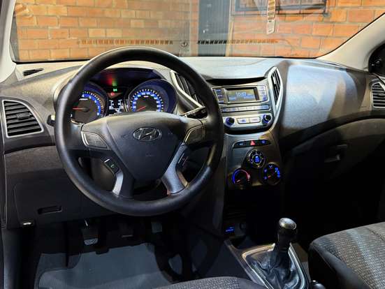 HYUNDAI-HB20-2018