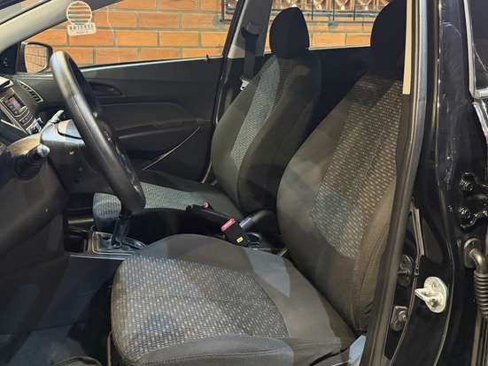 HYUNDAI-HB20-2018