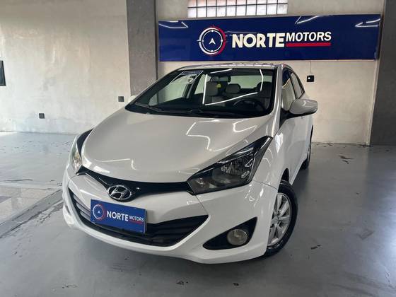 HYUNDAI HB20S 1.6 COMFORT PLUS 16V FLEX 4P MANUAL