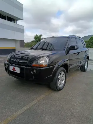 HYUNDAI TUCSON 2.0 MPFI GLS 16V 143CV 2WD GASOLINA 4P AUTOMÁTICO