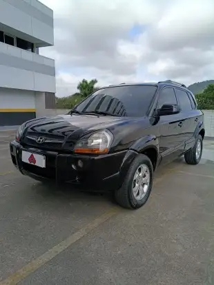 HYUNDAI-TUCSON-2012