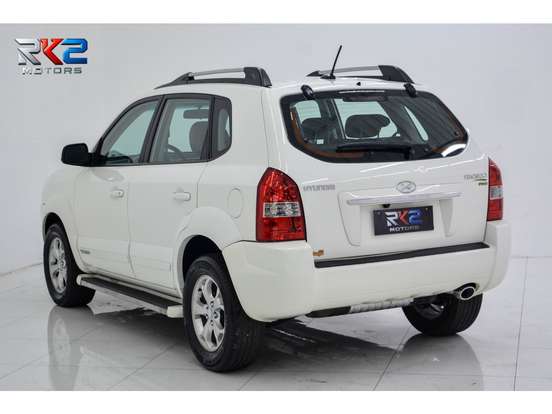 HYUNDAI-TUCSON-2.0 MPFI GLS 16V 143CV 2WD FLEX 4P AUTOMÁTICO HYUNDAI-TUCSON-2016