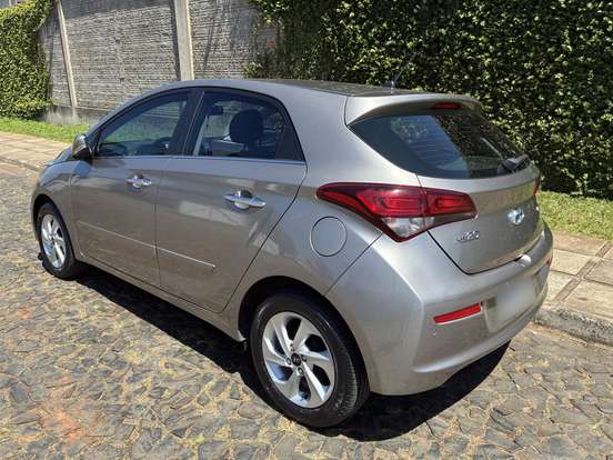 HYUNDAI-HB20-1.6 PREMIUM 16V FLEX 4P AUTOMÁTICO HYUNDAI-HB20-2017