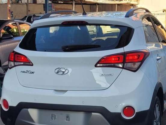 HYUNDAI-HB20-1.6 PREMIUM 16V FLEX 4P AUTOMÁTICO HYUNDAI-HB20-2017