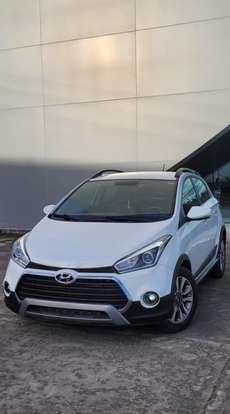 HYUNDAI-HB20-1.6 PREMIUM 16V FLEX 4P AUTOMÁTICO HYUNDAI-HB20-2017