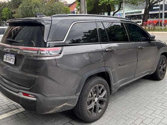 JEEP-COMMANDER-1.3 T270 TURBO FLEX LONGITUDE AT6 JEEP-COMMANDER-2025