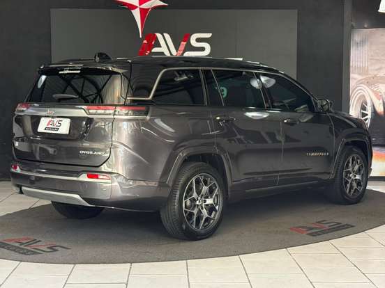 JEEP-COMMANDER-2024