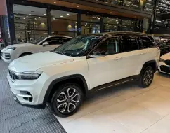 JEEP COMMANDER 2.0 TD380 TURBO DIESEL LIMITED AT9 JEEP COMMANDER 2.0 TD380 TURBO DIESEL LIMITED AT9